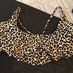 Leopard print flounce bikini top!